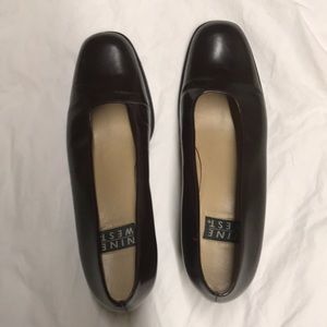 Nine West 8M, chocolate leather, 1.5 in heels